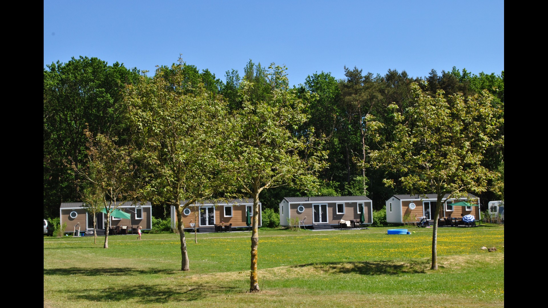 Chalets 3-slk_01.JPG