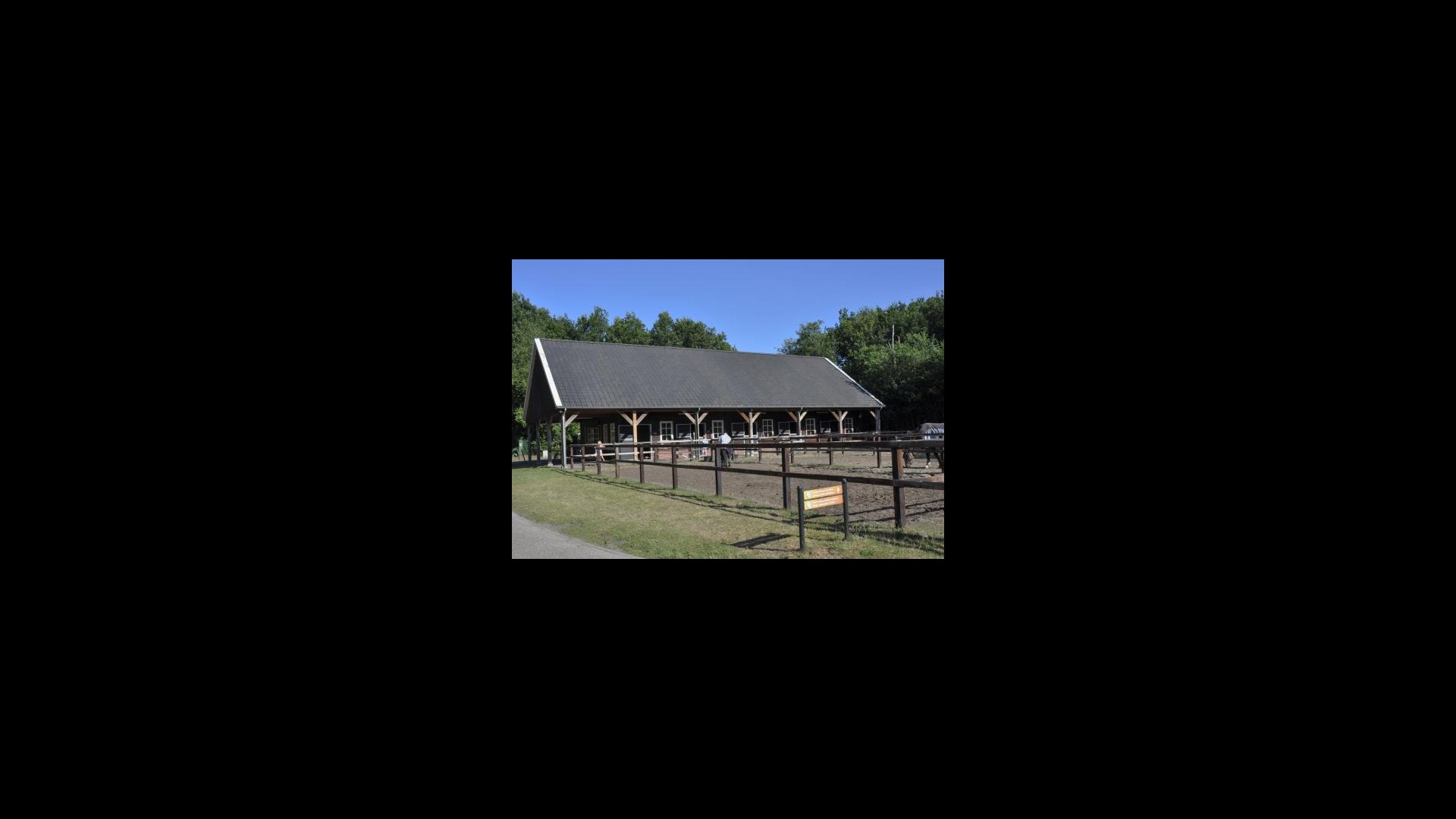 Paardenstal 3..jpg