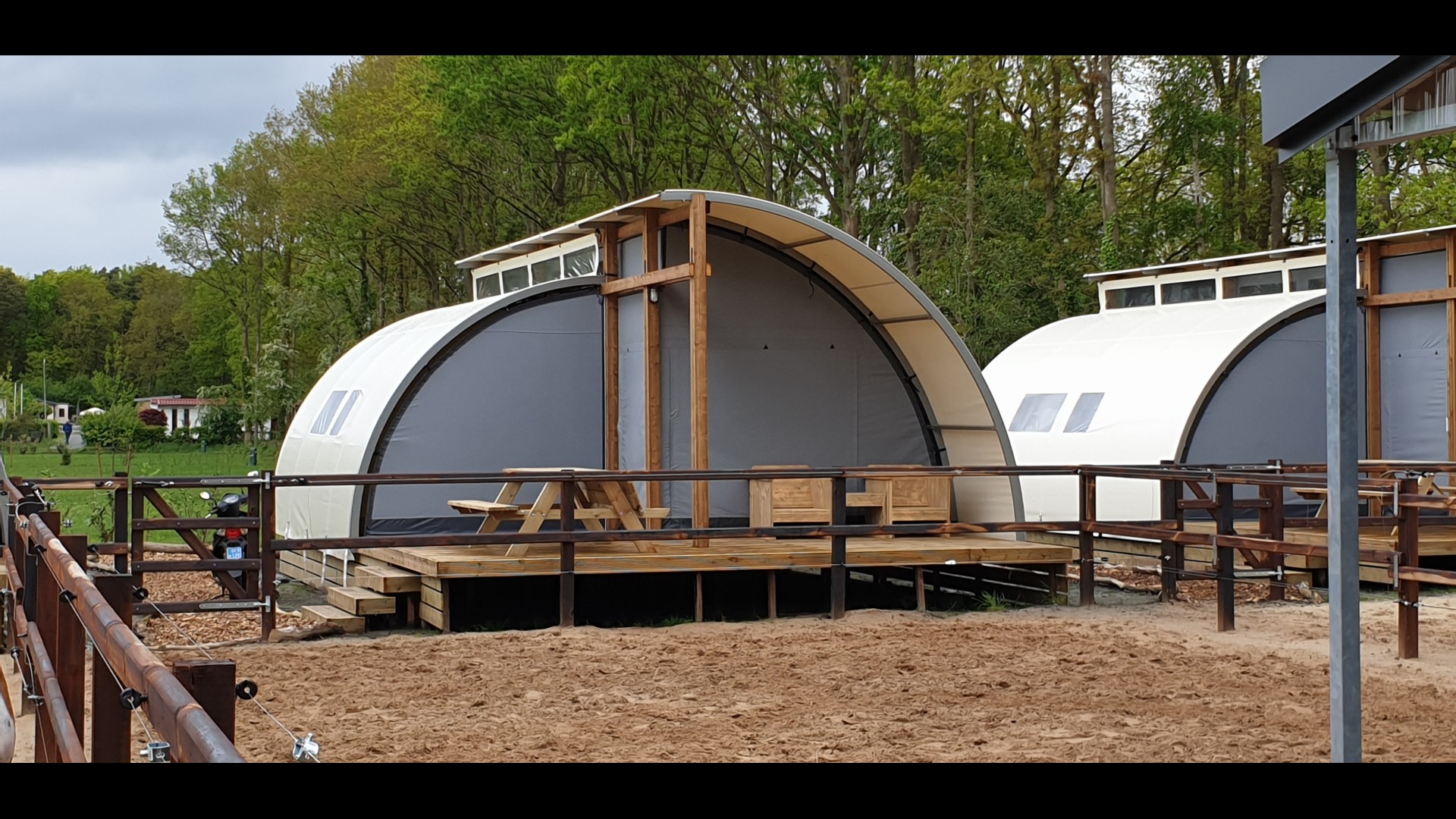 Paardenlodge reeenwissel