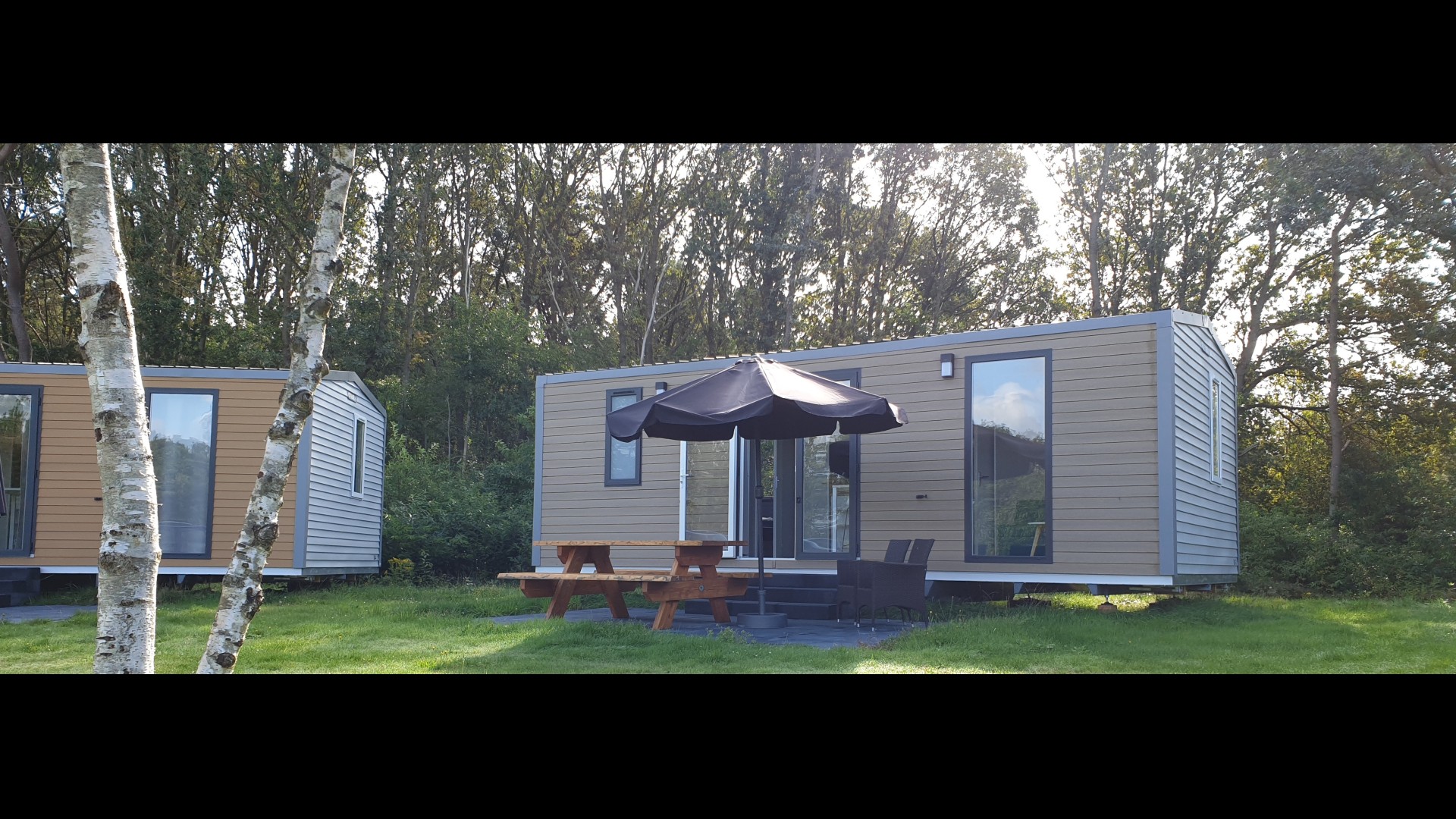 Ardoer camping De Reeenwissel 2 slaapkamer chalet.jpg