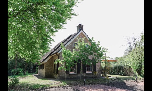 Landhuisje op camping de reeenwissel6.jpg